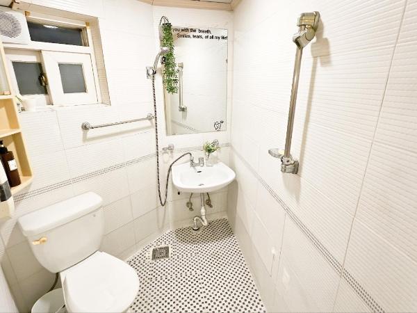 Miju Hostel : photo 8 de la chambre chambre double avec salle de bains privative