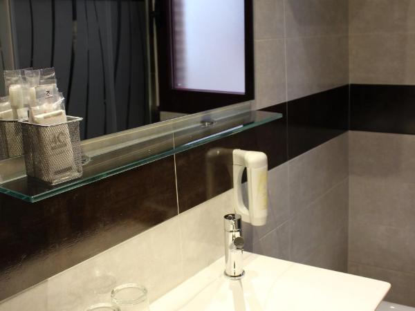 Hostal 4C Cuatro Caminos : photo 10 de la chambre chambre double supérieure