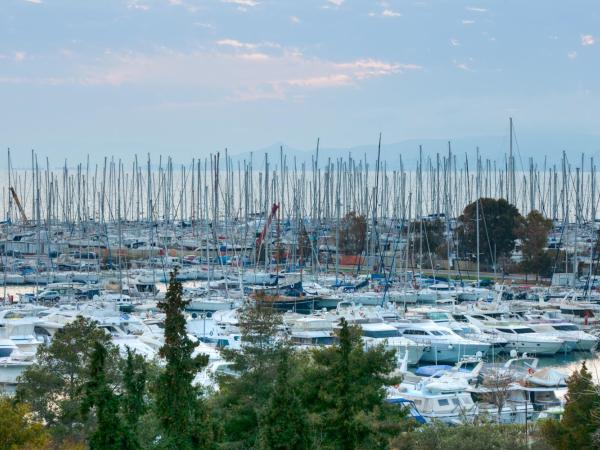 Marina Alimos Hotel Apartments : photo 2 de la chambre appartement familial standard - vue sur mer