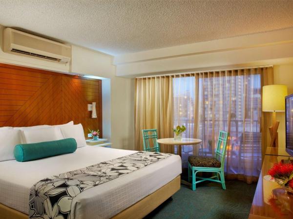 Oasis Hotel Waikiki : photo 1 de la chambre hotel standard king bed