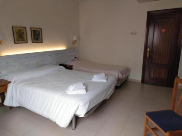 Hotel Corisco : photo 2 de la chambre chambre double ou lits jumeaux supérieure - vue sur mer