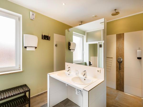 Five Reasons Hostel & Hotel : photo 6 de la chambre lit simple dans dortoir de 4 lits