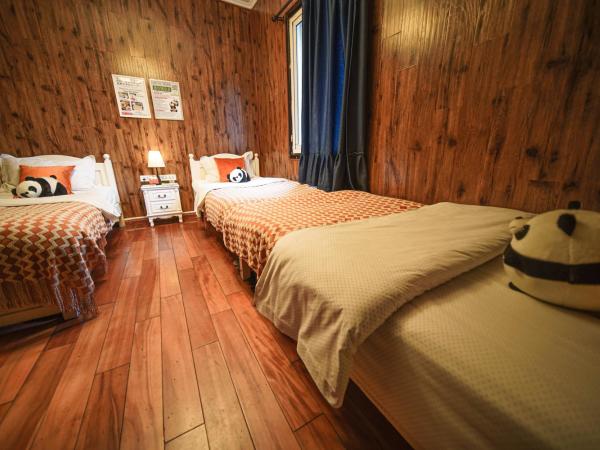 Chengdu Mix Hostel Courtyard Poshpacker (Wenshu Monastery) : photo 3 de la chambre chambre triple basique