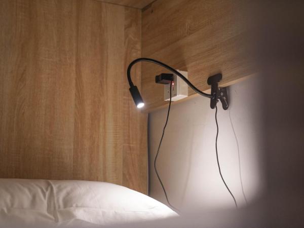 Chengdu Mix Hostel Courtyard Poshpacker (Wenshu Monastery) : photo 7 de la chambre lit dans dortoir pour hommes de 4 lits