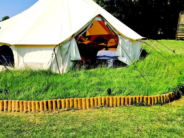 Bell Tent Village : photo 1 de la chambre bell two-bedroom apartment tent