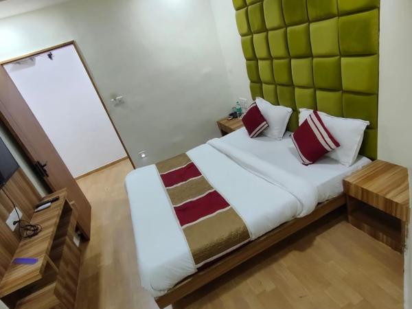 Hotel Happy Stay : photo 4 de la chambre chambre double