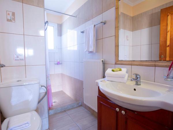 Villa Vita Holidays : photo 5 de la chambre appartement familial