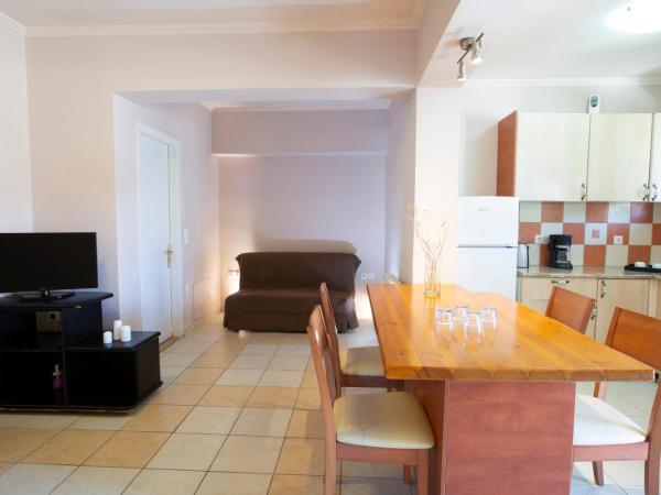 Villa Vita Holidays : photo 1 de la chambre appartement familial