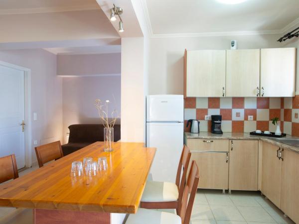 Villa Vita Holidays : photo 3 de la chambre appartement familial