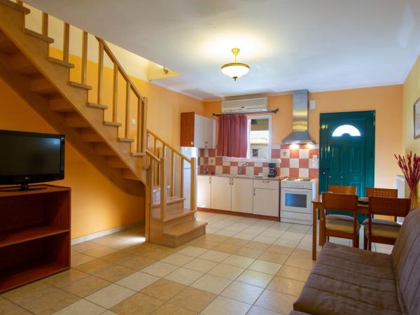 Villa Vita Holidays : photo 10 de la chambre maisonnette familiale de luxe