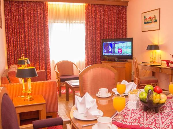 Hotel Grand Continental Kuching : photo 5 de la chambre suite