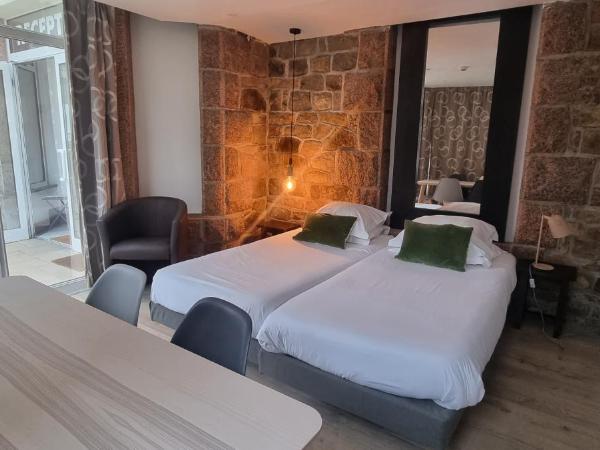 Hotel De L'Europe : photo 7 de la chambre suite familiale