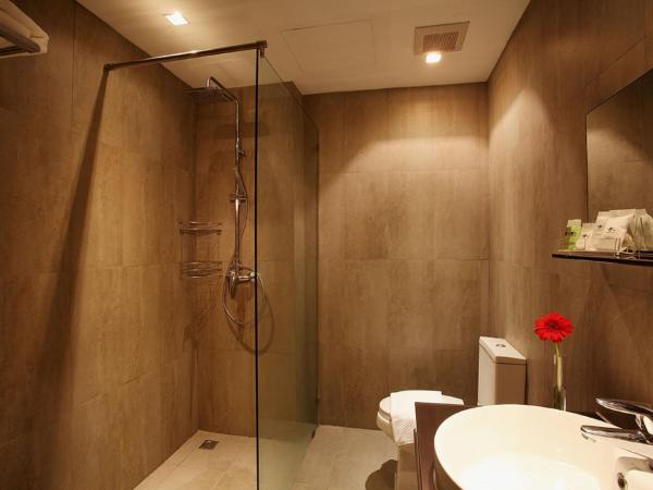 Nova Park Hotel Pattaya : photo 6 de la chambre suite avec terrasse