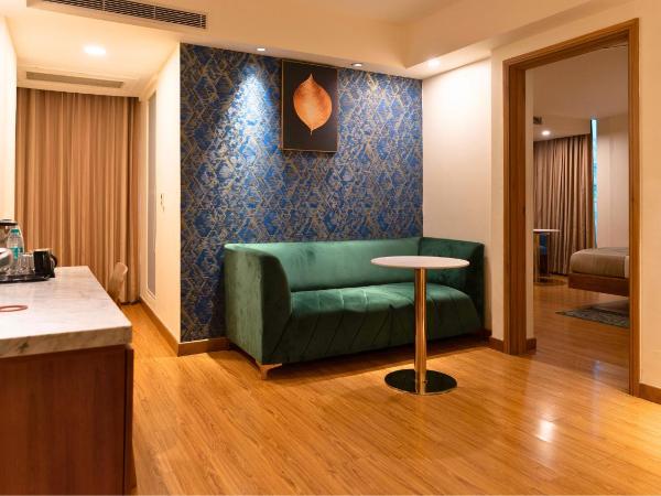 The Orion Plaza - Nehru Place : photo 4 de la chambre suite