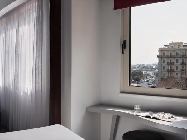 Lato Boutique Hotel : photo 4 de la chambre chambre triple supérieure