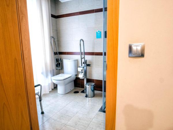 Hotel Alda Bonaval : photo 10 de la chambre chambre double Économique