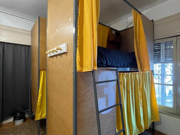 Mora Hostel : photo 3 de la chambre lit dans dortoir 6 lits