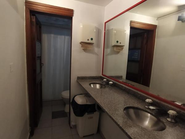 Play Hostel Arcos : photo 4 de la chambre chambre double avec salle de bains commune