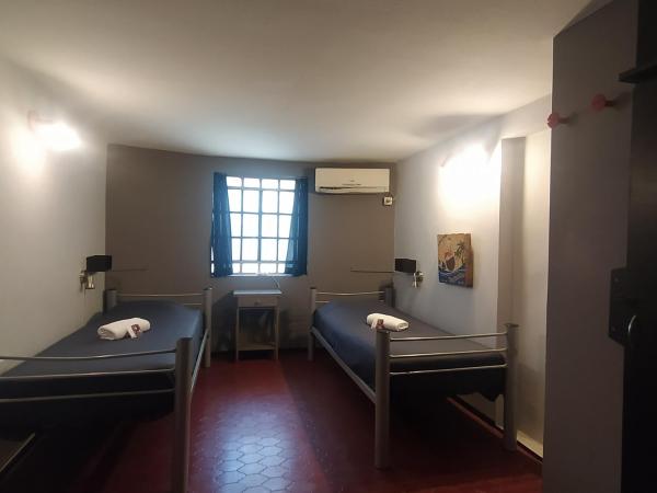 Play Hostel Arcos : photo 1 de la chambre chambre double avec salle de bains commune