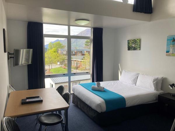 Hampshire Holiday Parks - Queenstown Lakeview : photo 2 de la chambre studio