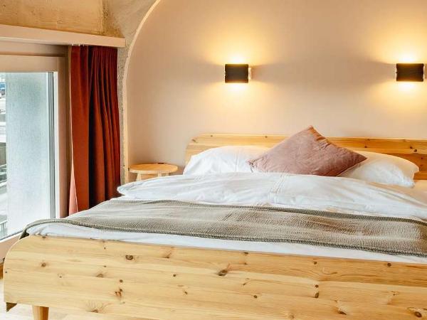 Silo Design & Boutique Hostel Basel : photo 1 de la chambre chambre double privée avec salle de bains