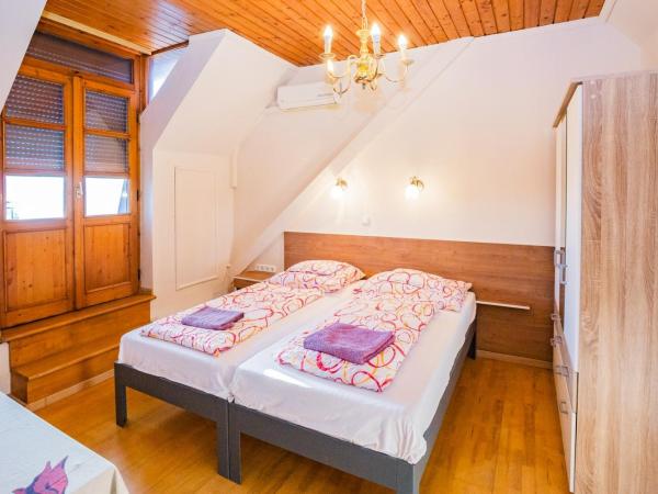 Mohacsi Guesthouse : photo 5 de la chambre chambre double