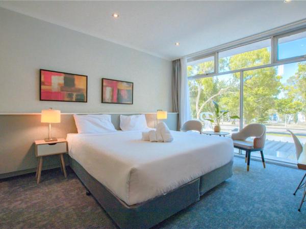 The Parkmore Hotel : photo 4 de la chambre chambre lit king-size ou lit queen-size standard