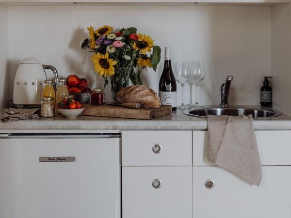 Grande Vue Hotel : photo 6 de la chambre classic queen room with water views