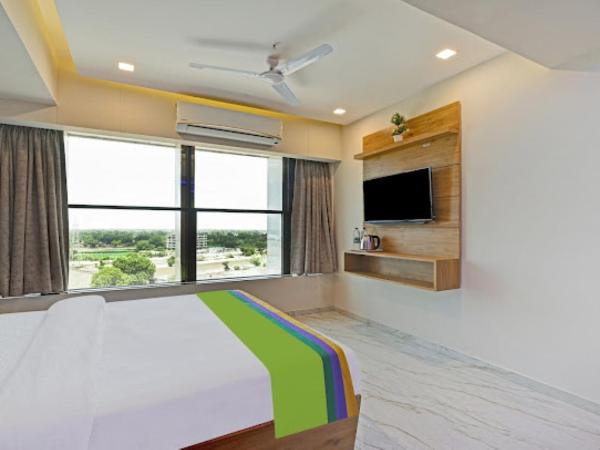 Hotel Shree Regency Ahmedabad : photo 10 de la chambre chambre deluxe