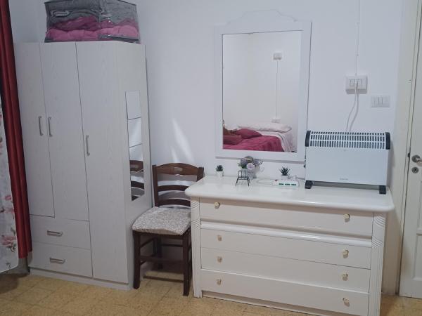 B&B Appartamenti Napoli : photo 3 de la chambre chambre double ou lits jumeaux