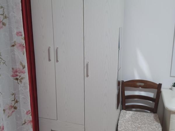 B&B Appartamenti Napoli : photo 4 de la chambre chambre double ou lits jumeaux