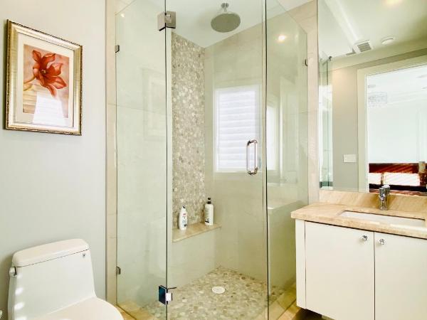 Vancouver Shangrila House : photo 5 de la chambre chambre lit queen-size