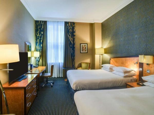 Hilton London Paddington : photo 1 de la chambre chambre familiale supérieure