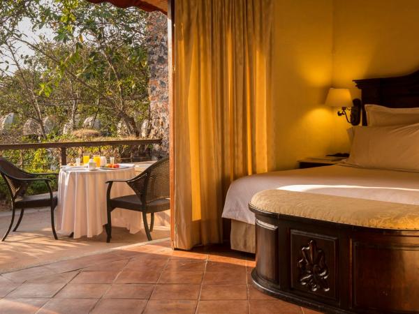 Fiesta Americana Hacienda San Antonio El Puente Resort & Spa : photo 1 de la chambre suite lit king-size