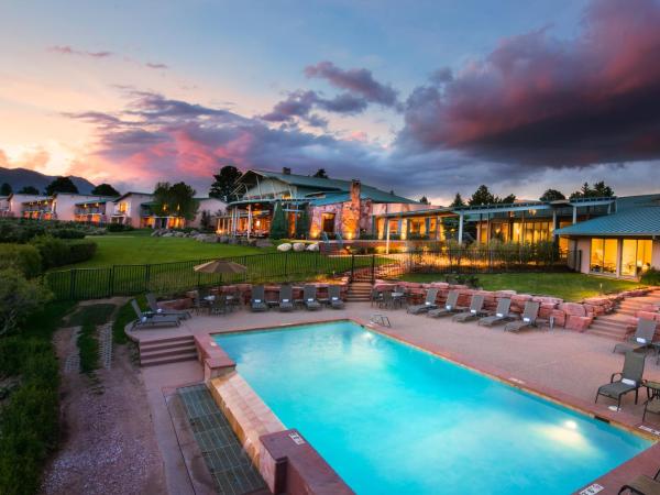 Garden of the Gods Resort & Club : photo 2 de la chambre chambre lit king-size premier