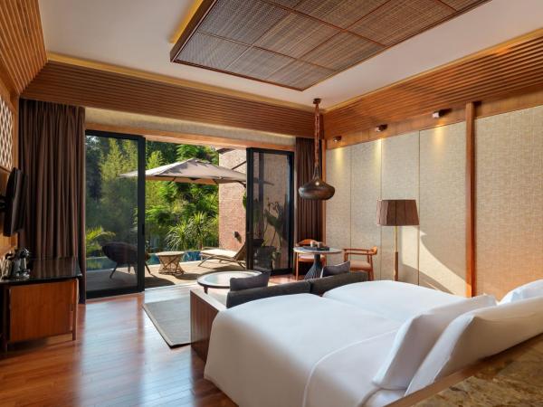 Garrya Bianti Yogyakarta : photo 1 de la chambre river view villa twin