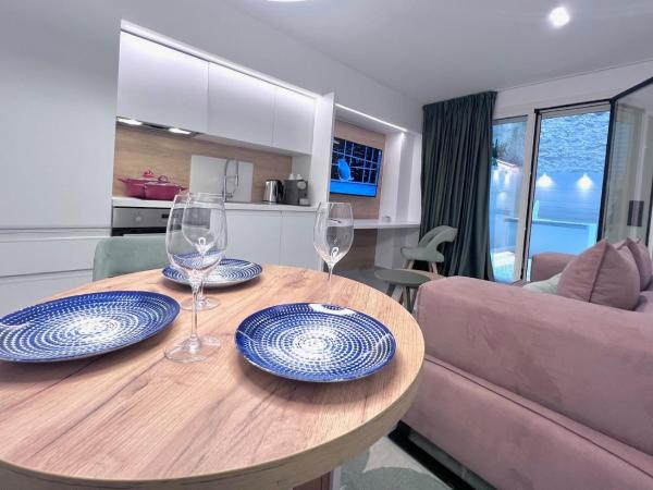 PINACOTA SUITES ATHENS : photo 10 de la chambre chambre triple de luxe