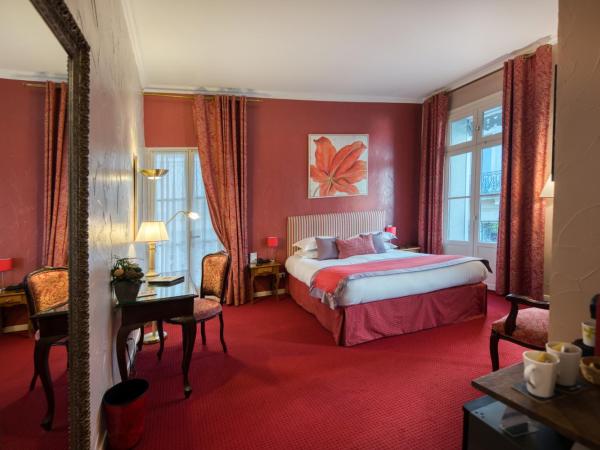 Hotel d'Aragon : photo 2 de la chambre chambre double avec salle de bains privative