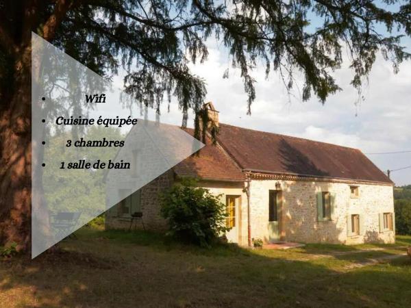 Les Bardilles - dans la campagne à 3 km de SARLAT : photo 1 de la chambre maison de vacances