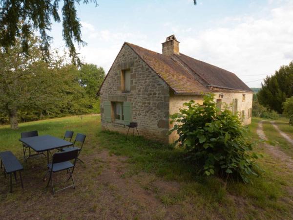 Les Bardilles - dans la campagne à 3 km de SARLAT : photo 2 de la chambre maison de vacances