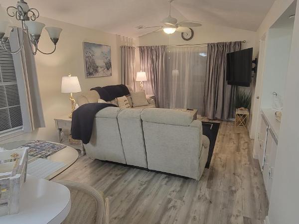 Myrtle Beach Waterway Getaway : photo 3 de la chambre appartement
