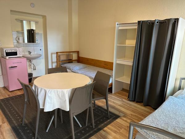 Bigus : photo 9 de la chambre chambre familiale avec douche