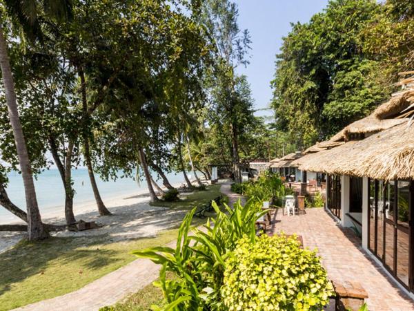 Siam Bay Resort : photo 1 de la chambre bungalow - front de mer