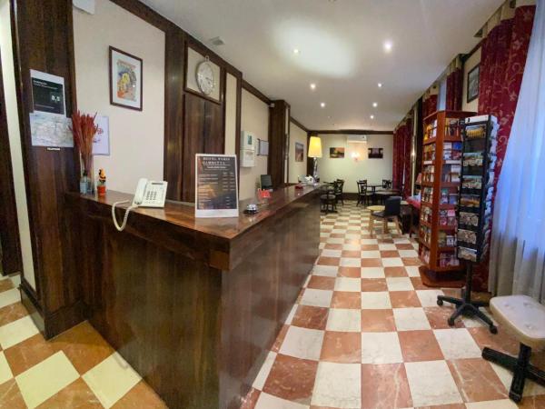 Hôtel Paris Gambetta : photo 4 de la chambre studio classique