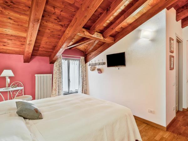Affittacamere La Collina Degli Ulivi : photo 6 de la chambre chambre double ou lits jumeaux
