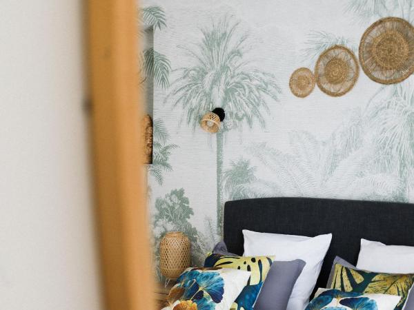 Le Domaine de La Tour des Vents : photo 2 de la chambre chambre double - vue sur jardin