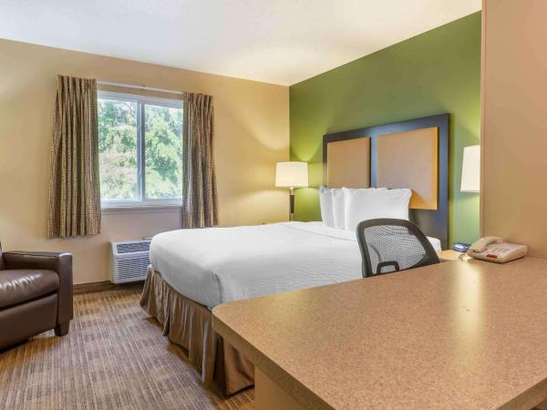 Extended Stay America Suites - Houston - Northwest - Hwy 290 - Hollister : photo 4 de la chambre studio lit queen-size - non-fumeurs