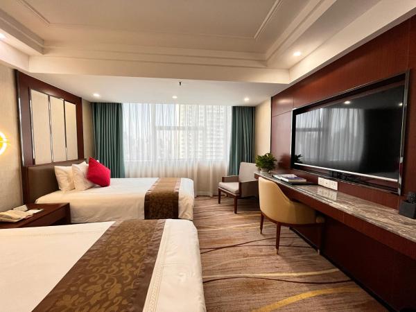 Skyline Plaza Hotel Guangzhou : photo 4 de la chambre chambre affaires lits jumeaux