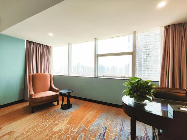 Skyline Plaza Hotel Guangzhou : photo 6 de la chambre chambre affaires lit queen-size