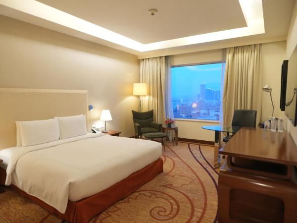 DoubleTree by Hilton Gurgaon New Delhi NCR : photo 2 de la chambre chambre lit king-size